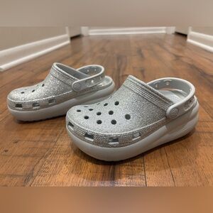 Crocs Cutie Crush Glitter Platform Clog Chunky Silver Slip-On Sparkly NWOT J1